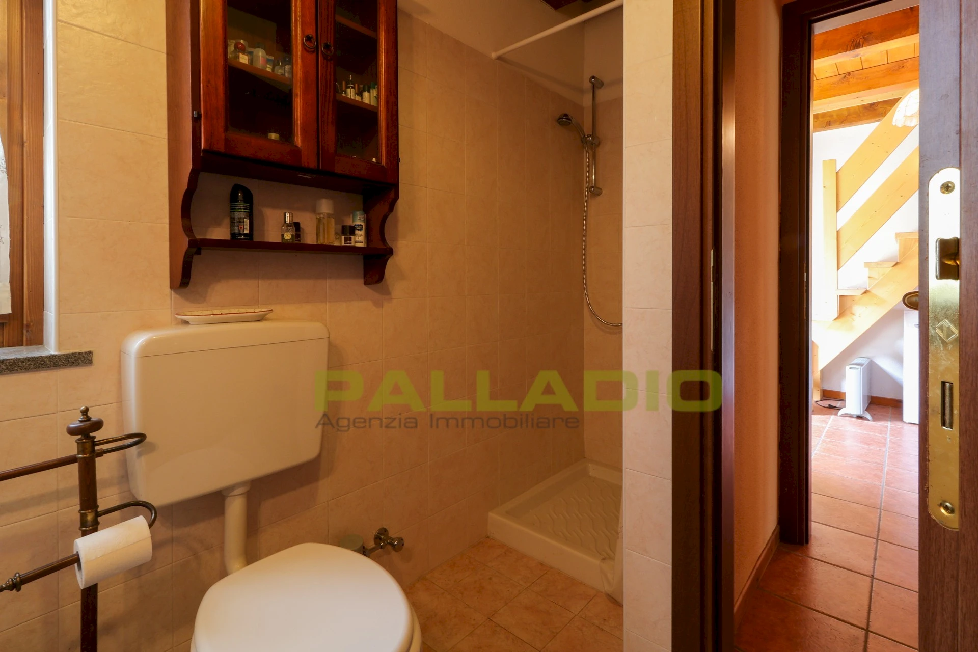 La Tua Oasi di Pace in Valle d'Aosta - Pontey Splendido Monolocale con sottotetto e Balcone Panoramico Foto 21