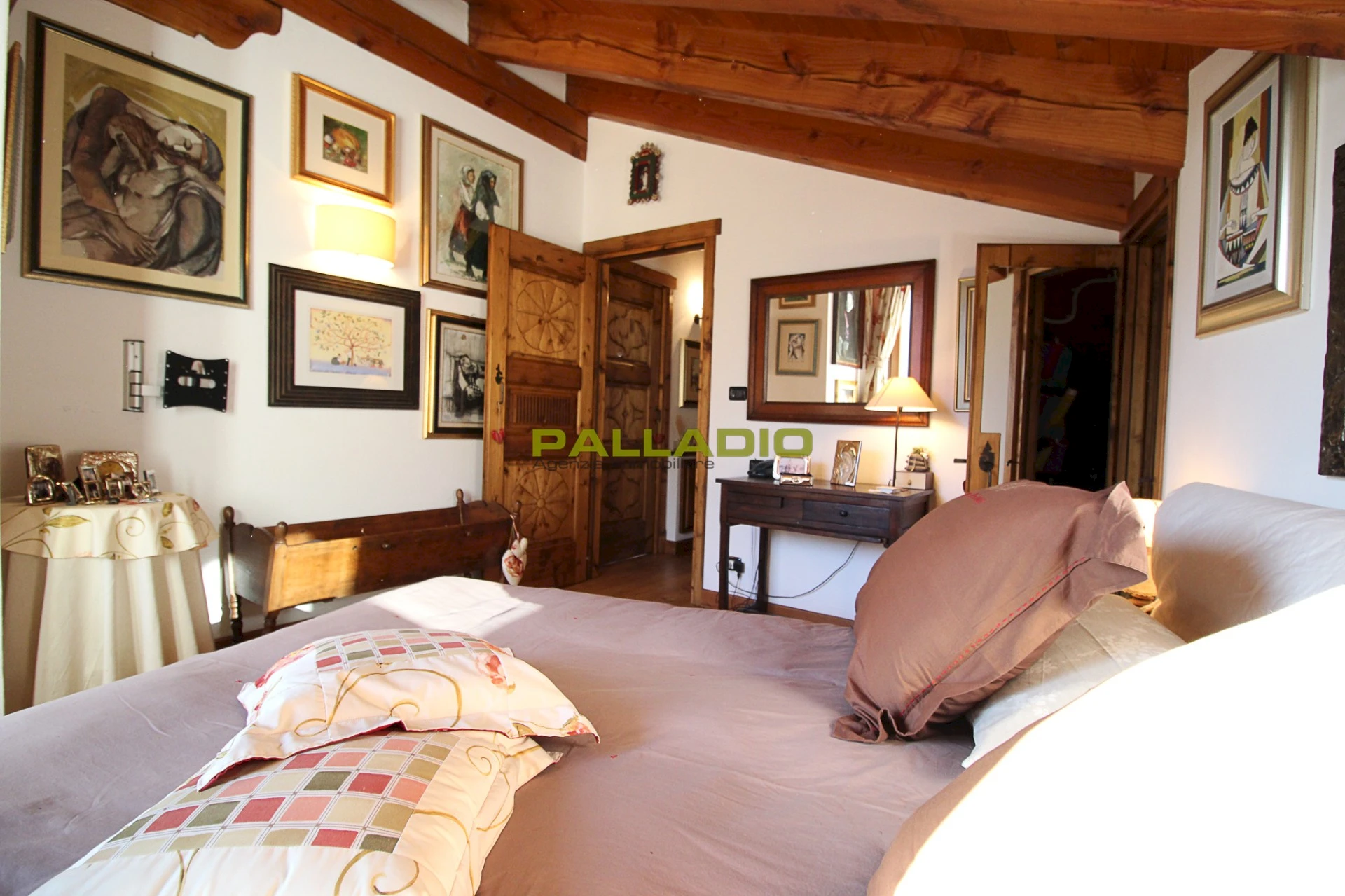 Valle d'Aosta - Saint Pierre - Panoramica Mansarda in stile Alpine, il tuo rifugio caldo e accogliente Foto 11