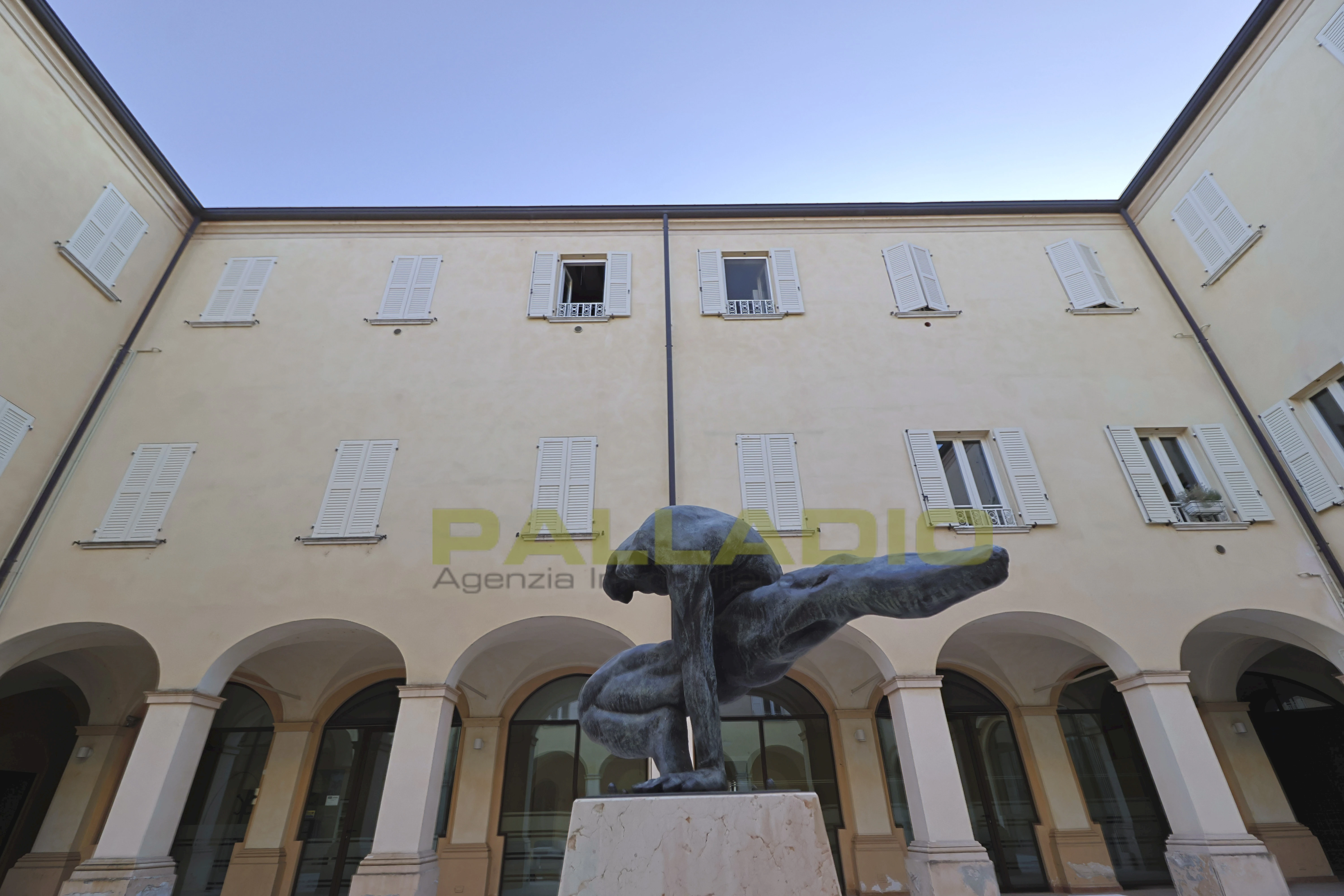 Esclusivo Attico nel Cuore di Salsomaggiore Terme – Antico Palazzo Detraz